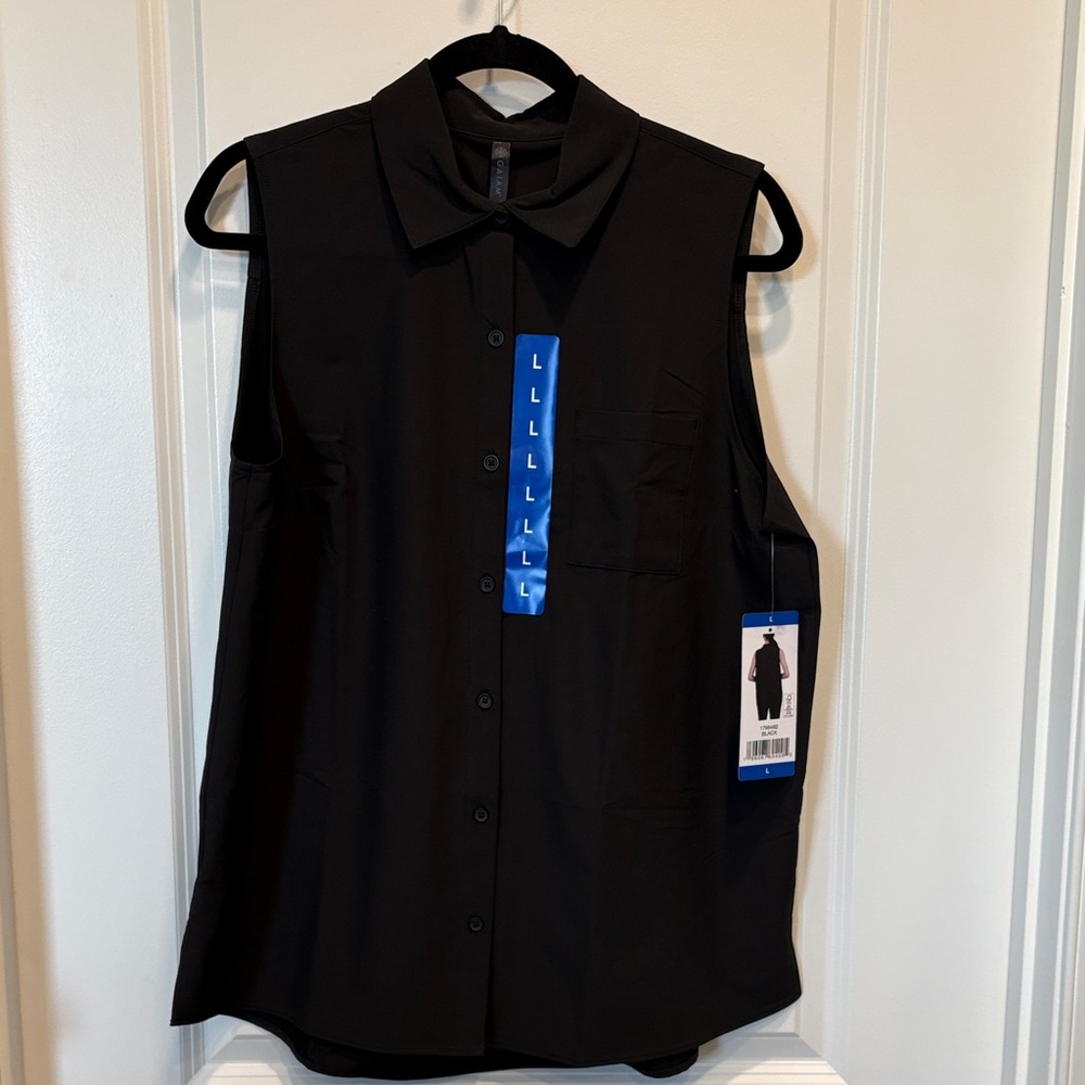GAIAM Black Sleeveless Button Down Shirt